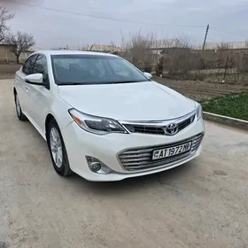 Toyota Avalon 2013