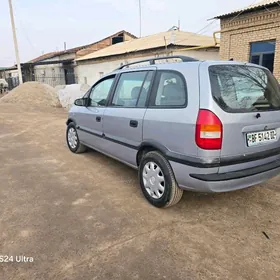 Opel Zafira 1999