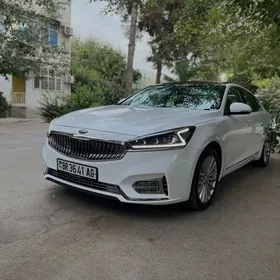Kia Cadenza 2017
