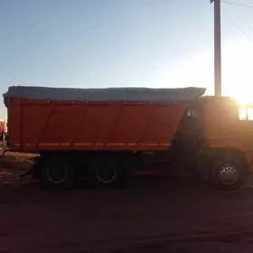 Kamaz 6520 2013