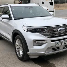 Ford Explorer 2022