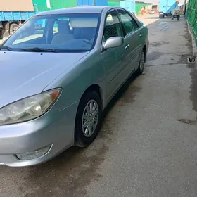 Toyota Camry 2003