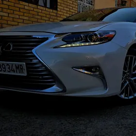 Lexus ES 350 2018
