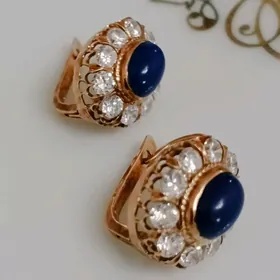 gyzyl gulakhalka ozera