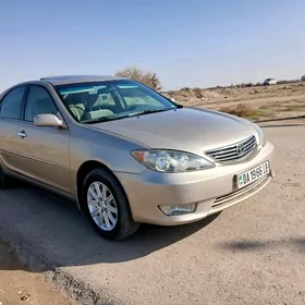 Toyota Camry 2003