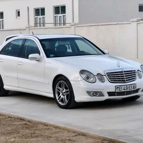 Mercedes-Benz E-Class 2009