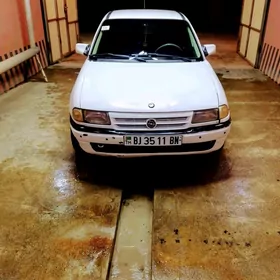 Opel Astra 1992