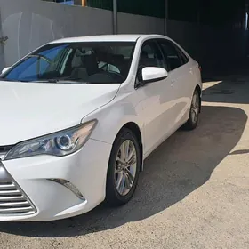 Toyota Camry 2017