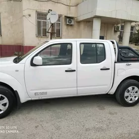 Nissan Navara 2009