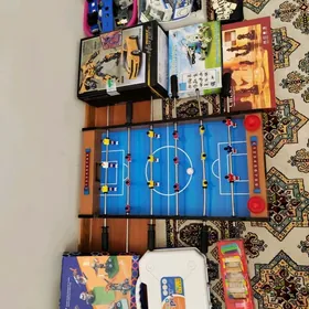 her dúrli gónúśli oýnawaçlar