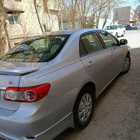 Toyota Corolla 2011