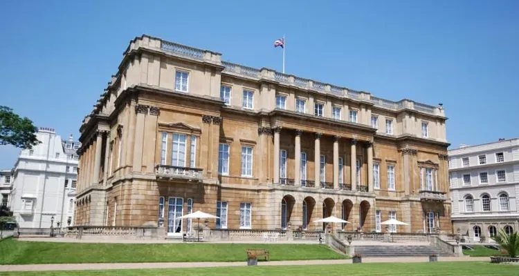 Raşid Meredow Londonda Edinburg gersogy şazada Edward bilen duşuşdy