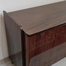 Шкаф под телевизор