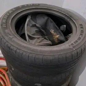 teker 215/55 R16 Radial