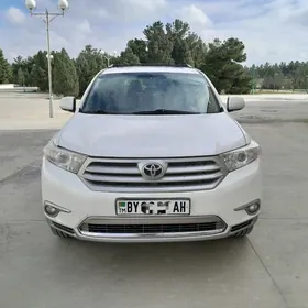 Toyota Highlander 2011