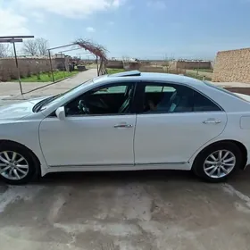 Toyota Camry 2011