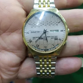 часы Ракета