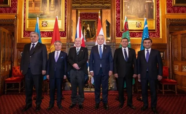 Beýik Britaniýanyň parlamentinde Türkmenistanyň DIM-niň ýolbaşçysynyň gatnaşmagynda duşuşyklar geçirildi