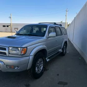 Toyota 4Runner 2000