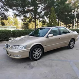 Toyota Camry 2001