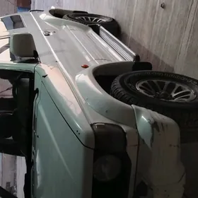 Mitsubishi Pajero 1993