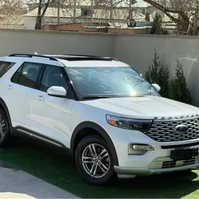 Ford Explorer 2021