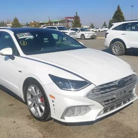 Hyundai Sonata 2021
