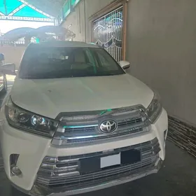 Toyota Highlander 2018
