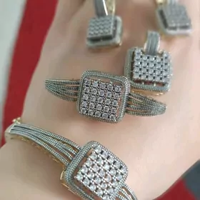 Buziterya Amalya gyzyla kopya