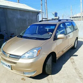 Toyota Sienna 2005