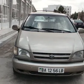 Toyota Sienna 2000