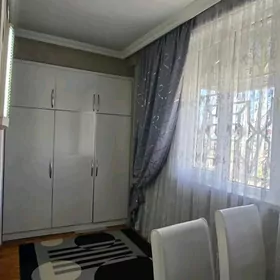 ARENDA JAÝ.MIR 1 .4 KOM..