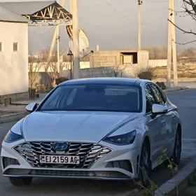Hyundai Sonata 2021