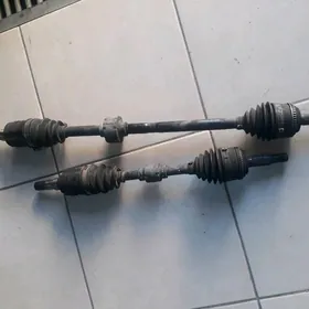 Toyota karolla 2014 granat