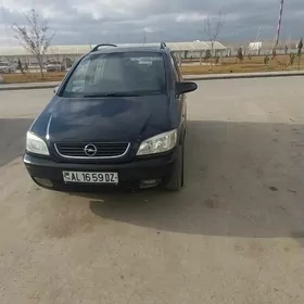 Opel Zafira 2002