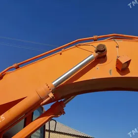 Caterpillar Excavator 2014