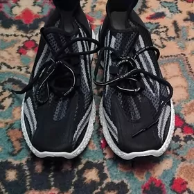 мужские кроссовки