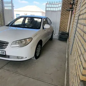 Hyundai Elantra 2010