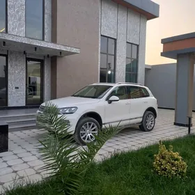 Volkswagen Touareg 2012