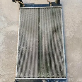 Radiyator Carolla 2010