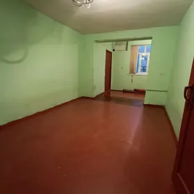 6 мкр 2 ком 2 этаж