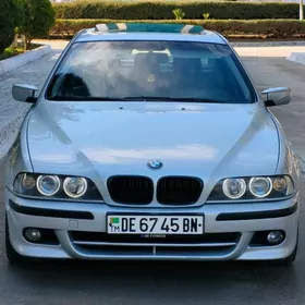 BMW E39 2000