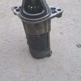 Стартер  Марк2. 2.5 матор