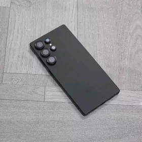 Samsung S25 Ultra. 12/512