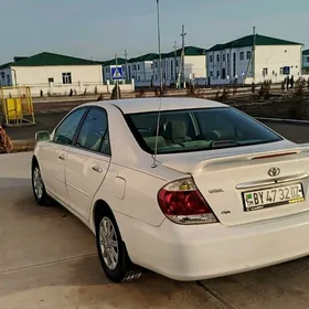 Toyota Camry 2003