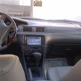 Toyota Camry 1997