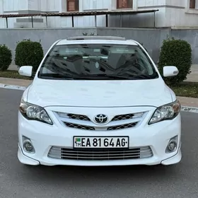 Toyota Corolla 2013