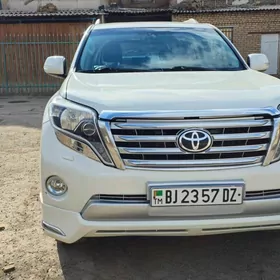 Toyota Land Cruiser Prado 2010