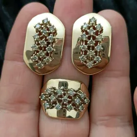 Gyzyl komplekt brilyant