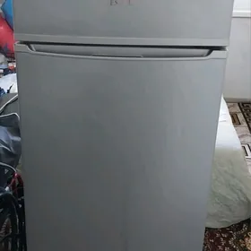 Sowadyjy haladilnik vestel